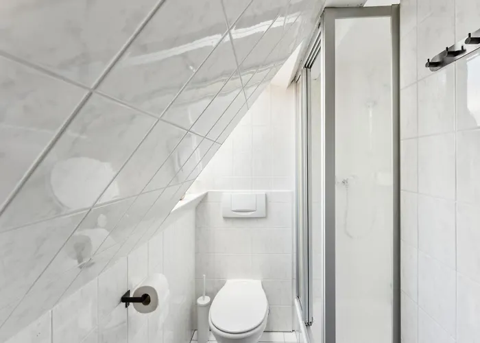 Apartamento Premium Naumi 1, Kueche, Parkplatz, 3 Bedrooms Merseburgo